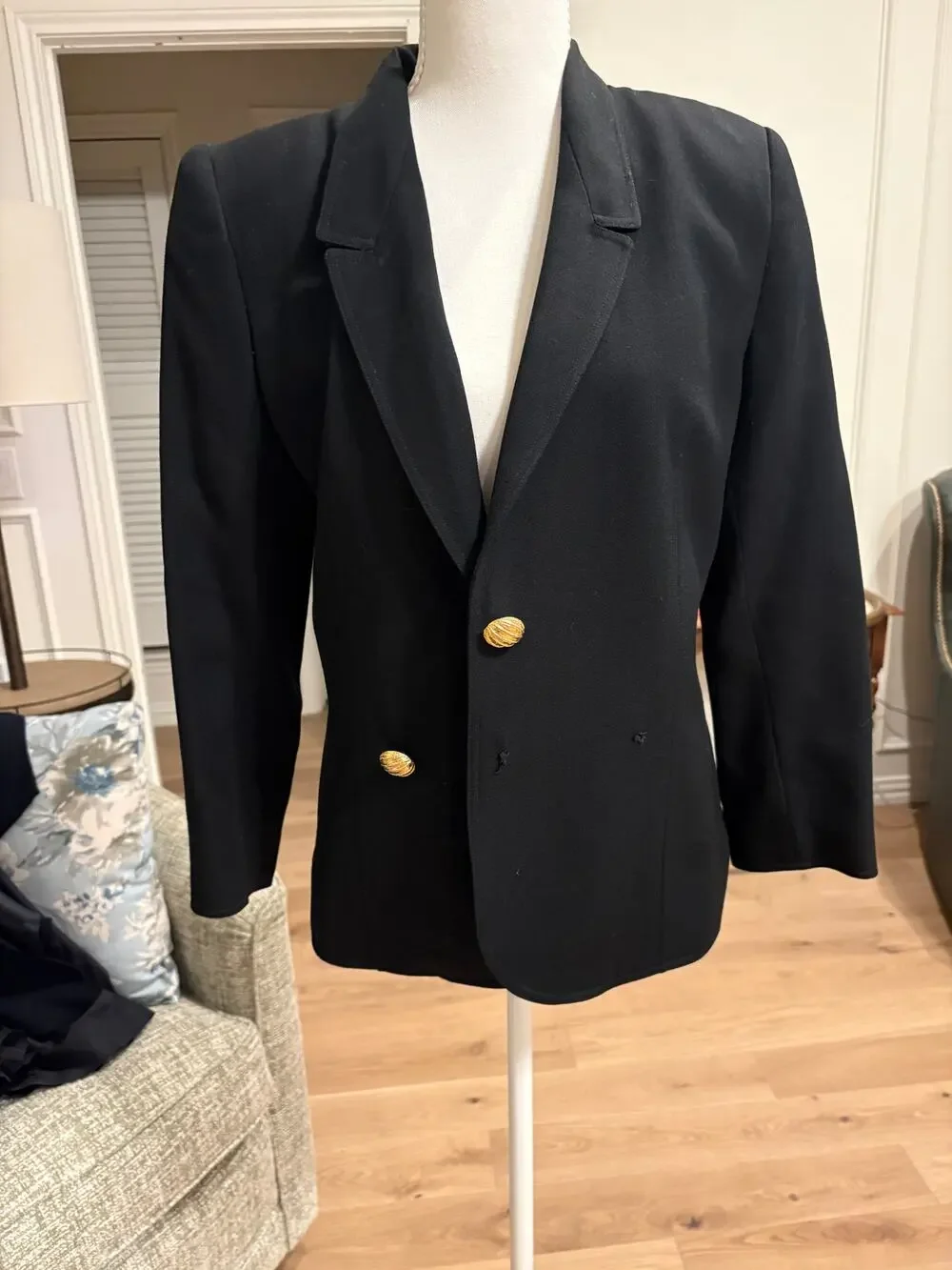 Vintage 1980's Valentino blazer